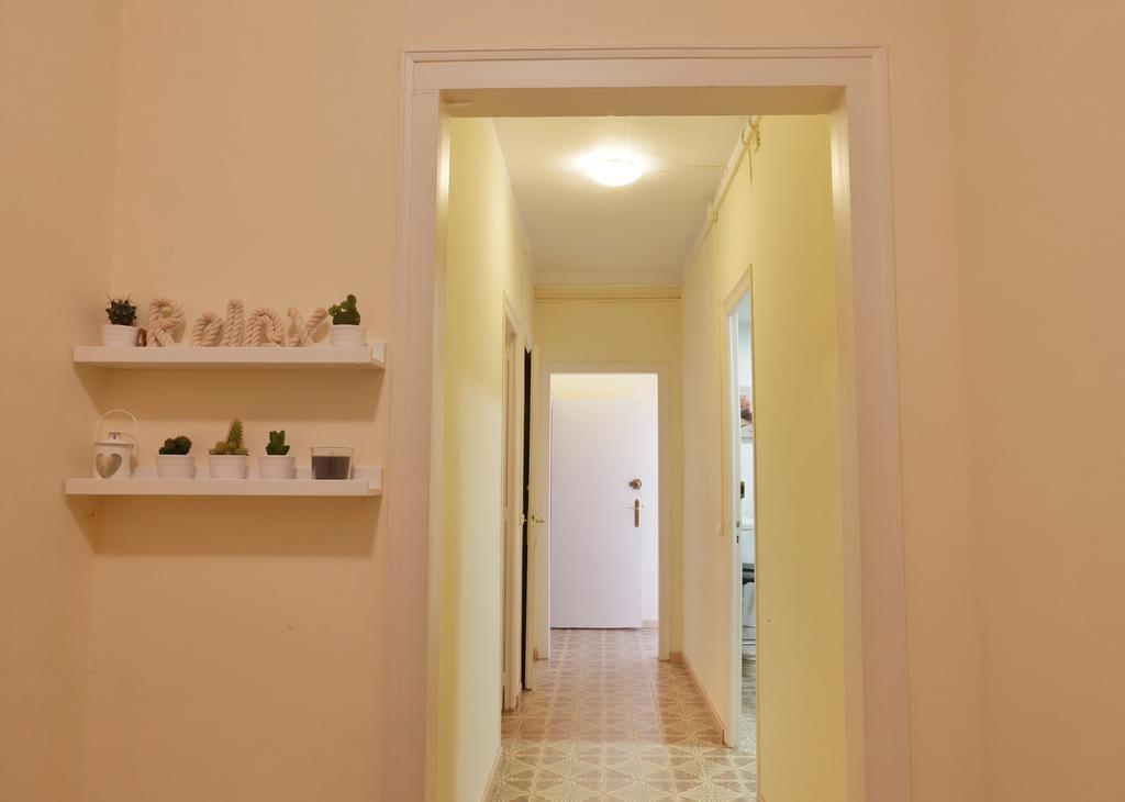 Apartaments Olivier Barcelona Ruang foto